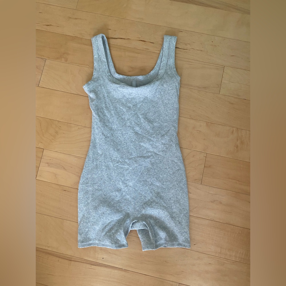 Skims shorts onesie with tags